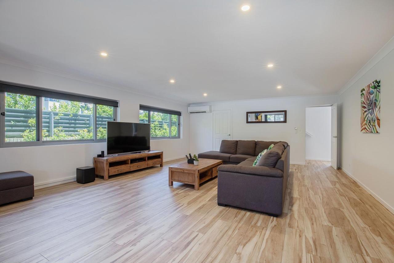 Вилла 29 Stanhill Drive Голд-Кост Экстерьер фото